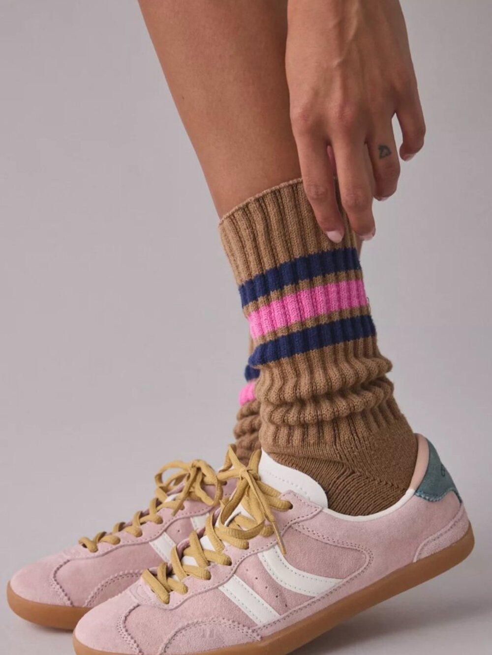 Coolway Kizuna Suede Sneaker Womens Size EU 40 Size 9